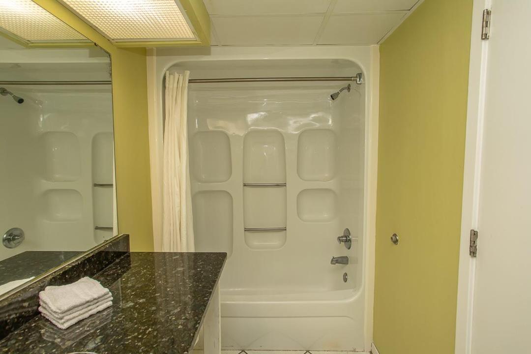 Oceanfront 2 Bedroom 3 Bathroom Unit 539-540 - Sleeps 10 Μιρτλ Μπιτς Εξωτερικό φωτογραφία
