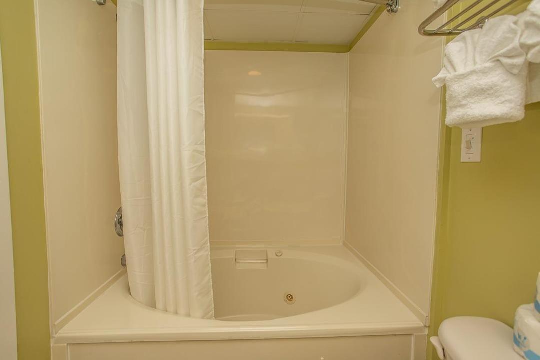 Oceanfront 2 Bedroom 3 Bathroom Unit 539-540 - Sleeps 10 Μιρτλ Μπιτς Εξωτερικό φωτογραφία